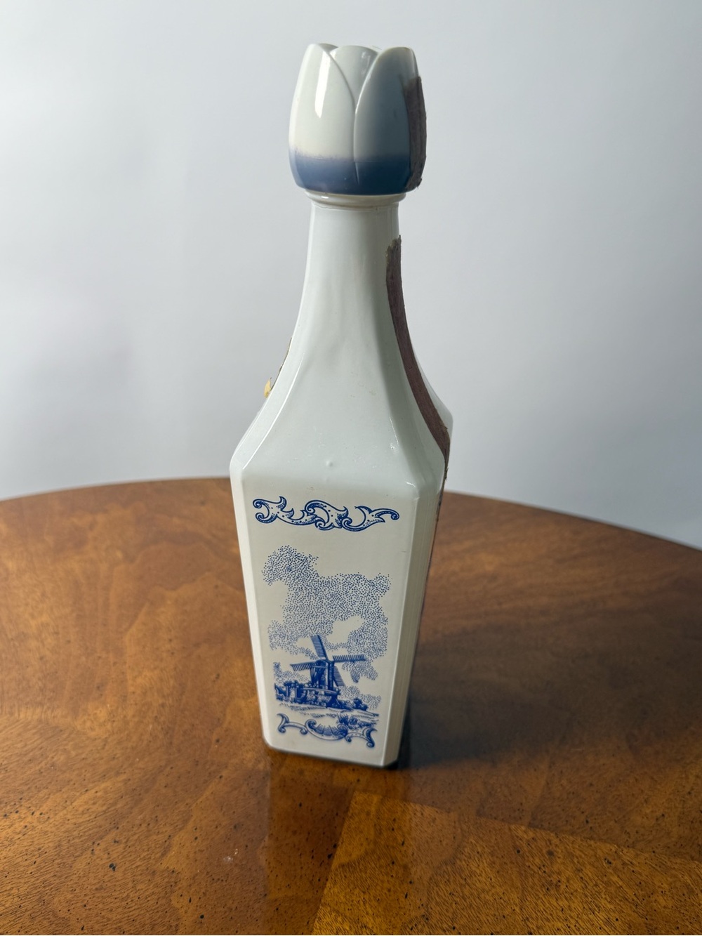 Vintage Vandermint White Glass and Blue Windmill Liquor Bottle/Decanter